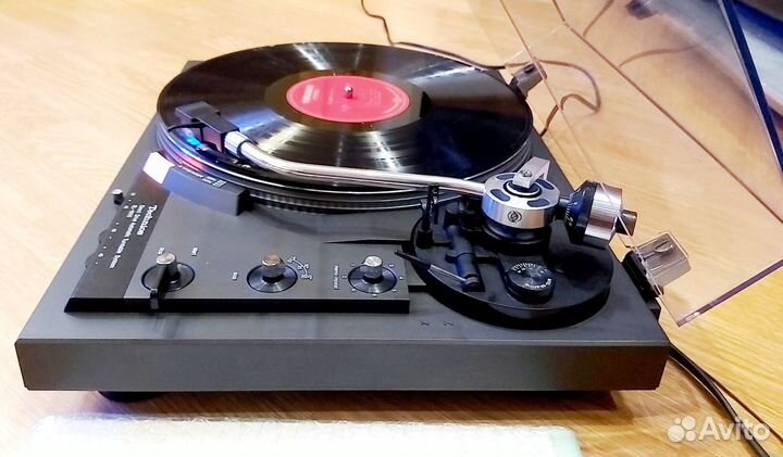 Проигрыватель винила Technics SL-1900 Отличный Япо