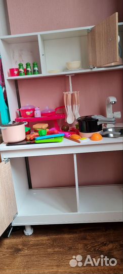 Кухня для девочки деревянная
