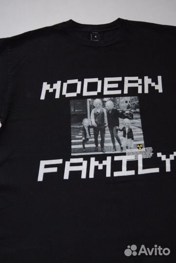 Винтажная футболка 10 Deep USA Modern Family