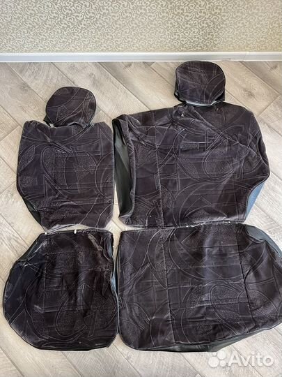 Чехлы на автомобильные сидения Приора 2010