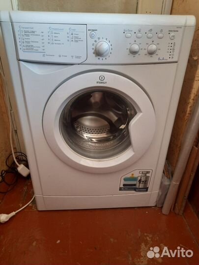 Стиральная машина indesit 6кг