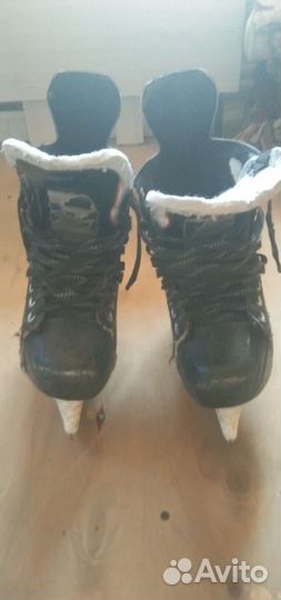 Хоккейные коньки bauer vapor