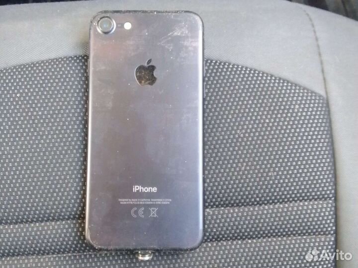 iPhone 7, 32 ГБ