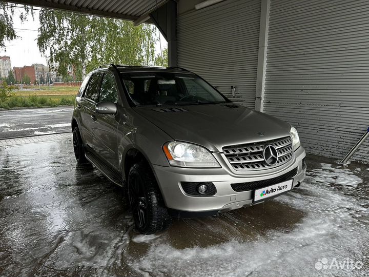 Mercedes-Benz M-класс 5.0 AT, 2005, 230 000 км