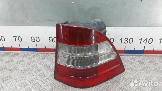 Фонарь задний правый mercedes benz M-class W163 (G