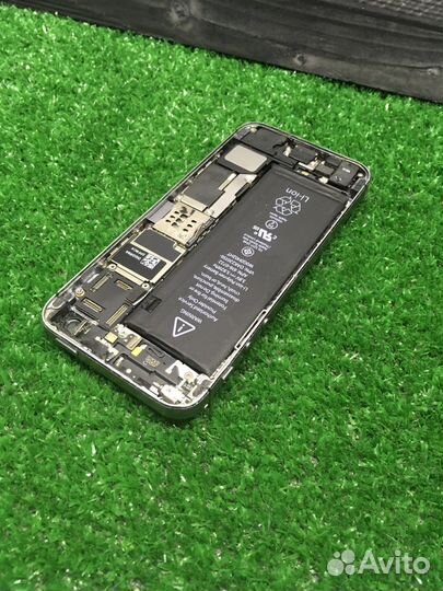 iPhone 5S, 16 ГБ