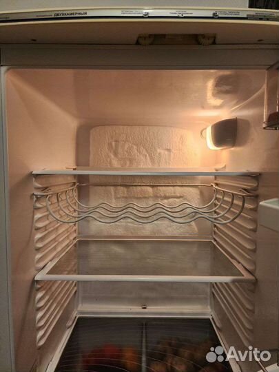 Холодильник atlant двухкамерный бу