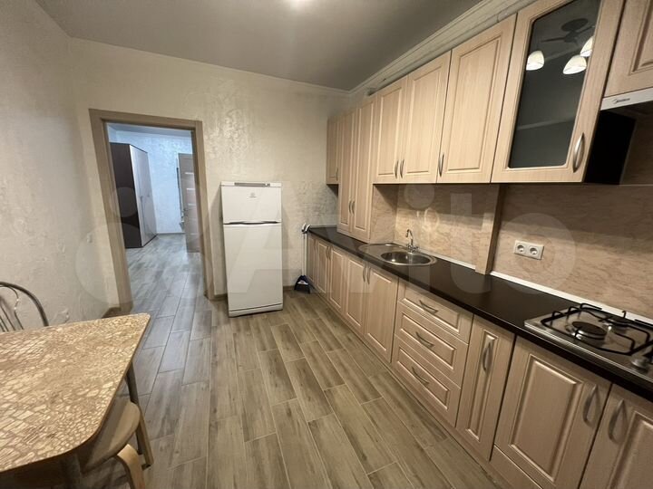 2-к. квартира, 57,7 м², 2/3 эт.