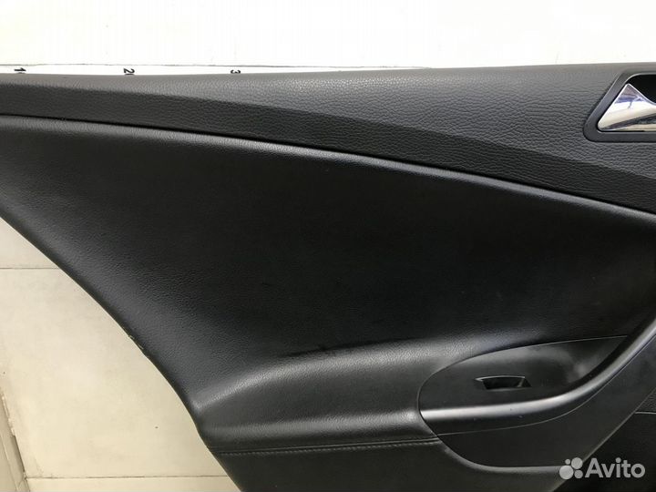 Обшивка двери задней левой Passat B6 2005-2010
