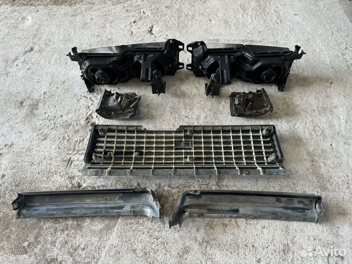 Передняя оптика toyota cresta gx71 дорестаил