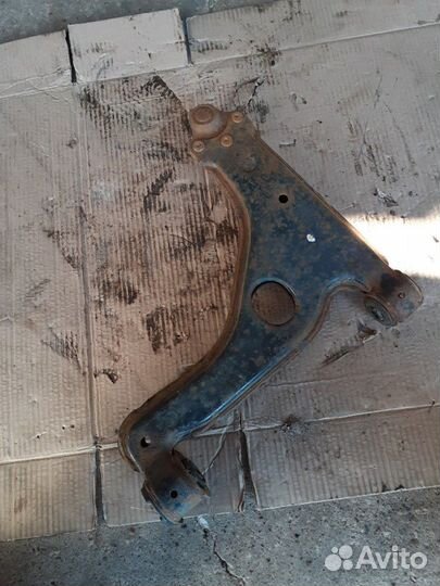 Рычаг передний правый Опель Вектра Б,Зафира А,Б