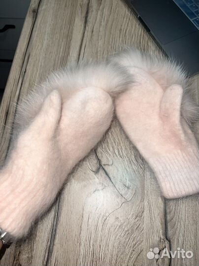Варежки натур. Мех песец