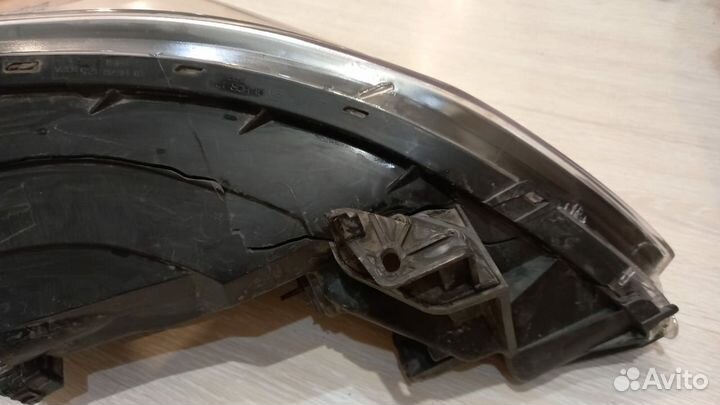 Фара передняя левая на hyundai solaris