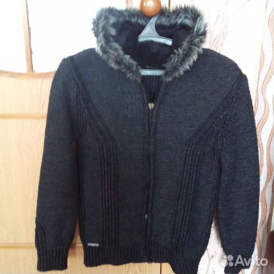 Шерстяной джемпер