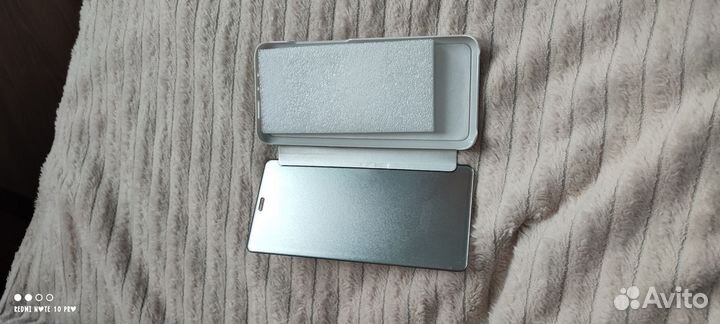 Чехол книжка на мобильный телефон. Новый