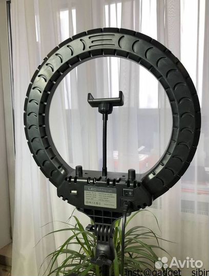 Кольцевая лампа 36 см профи