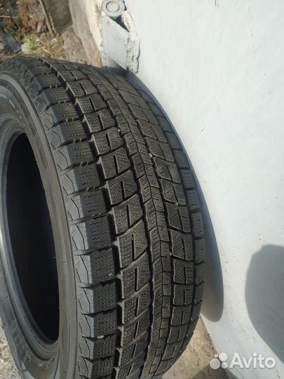 Dunlop Winter Maxx SJ8 235/60 R17