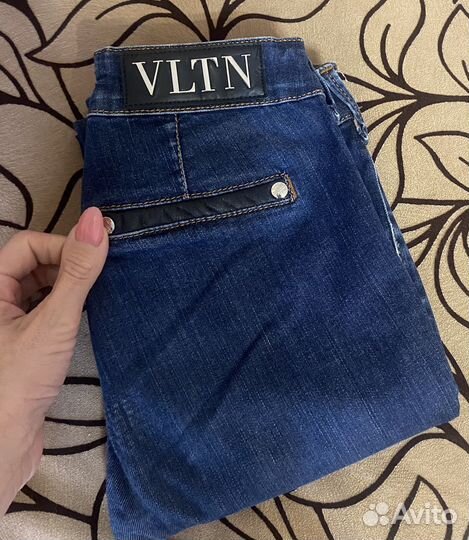 Джинсы оригинал Valentino