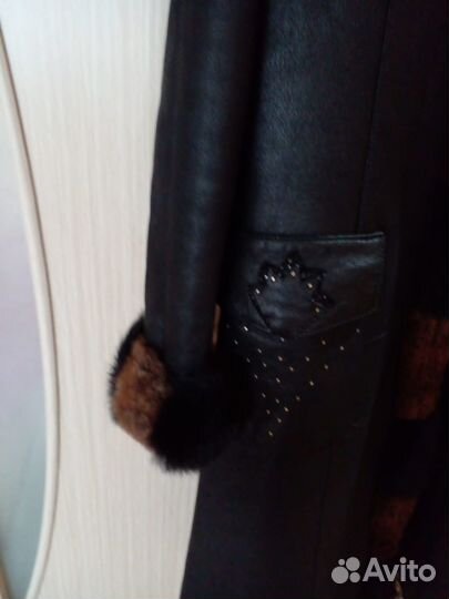 Продам дубленку женскую