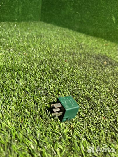 Реле range rover 3 l323