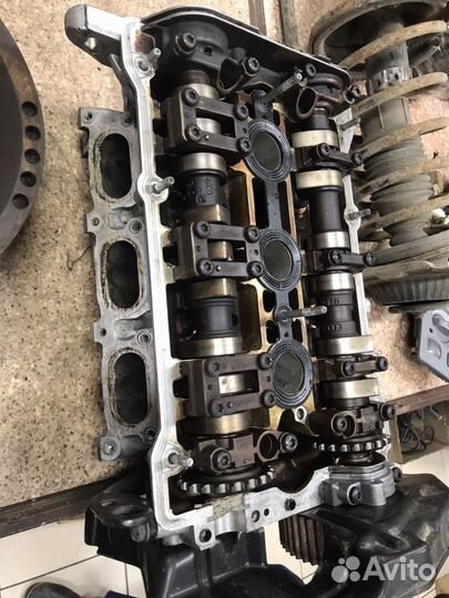 Гбц в сборе 078103373AH Ауди Фольксваген 2.4. 2.6