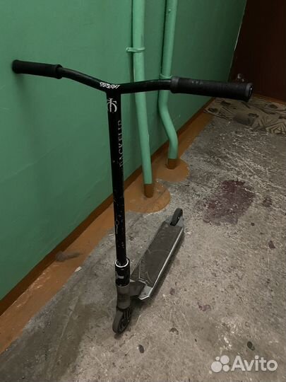 Трюковой самокат