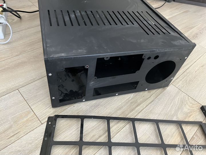 Закрытый корпус для майнинга