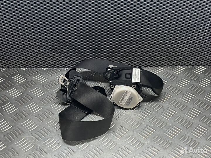 Ремень безопасности BMW X5 E70