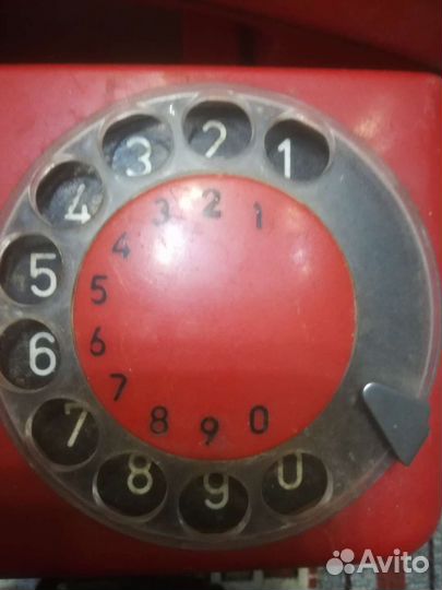 Телефон дисковый С С С Р
