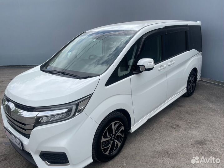 Honda Stepwgn 1.5 CVT, 2017, 90 941 км