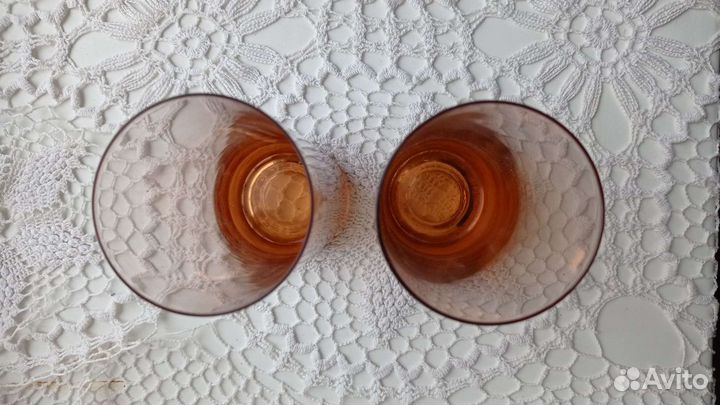 Бокалы и стаканы разные