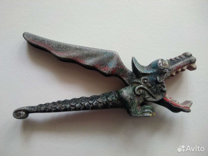 Орехокол дракон СССР