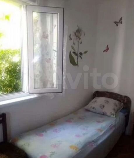 Комната 15 м² в 1-к., 1/2 эт.