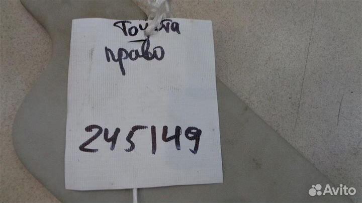 Козырек солнцезащитный правый Toyota Echo 1999-20