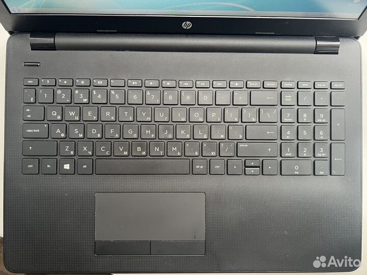 Ноутбук HP 15-bw590ur