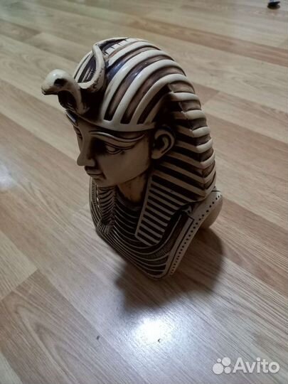 Тутанхамон