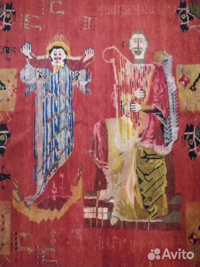 Карабахский старинный ковер