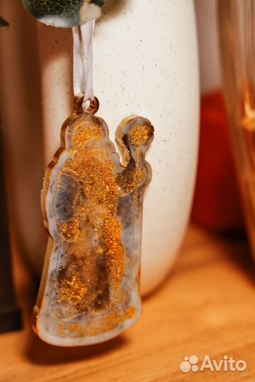 Елочные игрушки из эпоксидной смолы