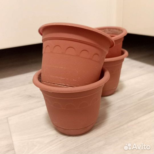 Горшки 0,5л. С поддоном