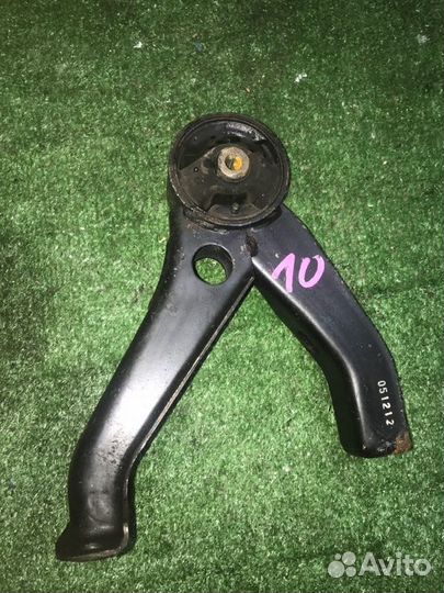 Опора двигателя задняя Mitsubishi Outlander Xl