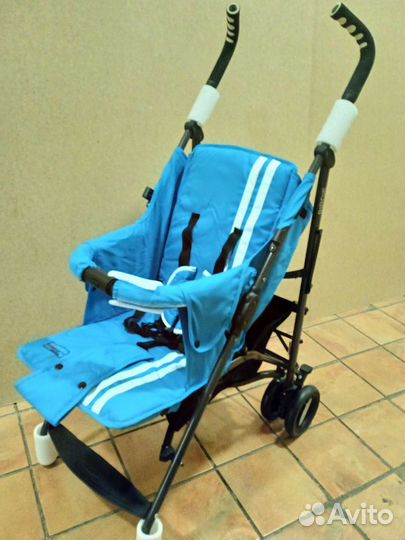 Прогулочная коляска трость