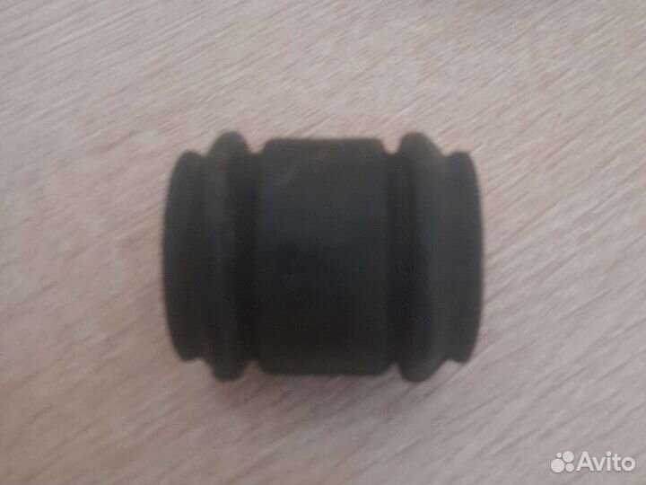 Сайлентблок задней подвески Renault Duster