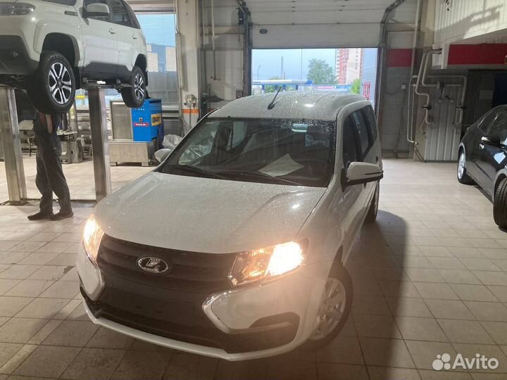 LADA Largus 1.6 МТ, 2024
