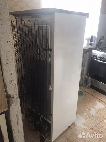 Холодильник бу отдам бесплатно в рабочем состоянии