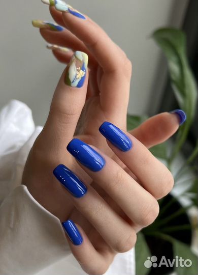 Маникюр/ Наращивание ресниц/ Коррекция бровей