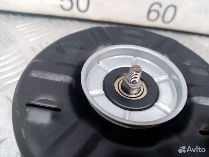 Б/У Моторчик вентилятора левый#001