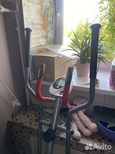 Эллиптический тренажер