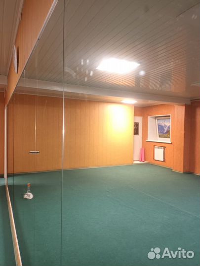 Аренда танцевального зала (фитнес, йога)