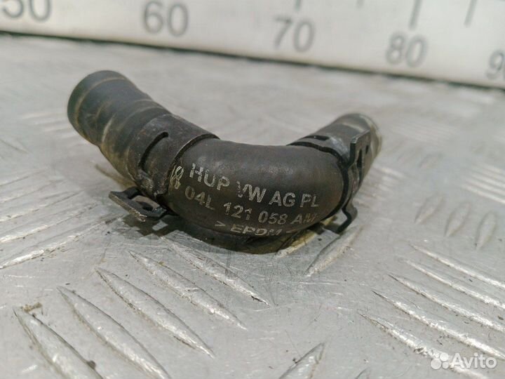 Б/У Патрубок охлаждающей жидкости VW#001