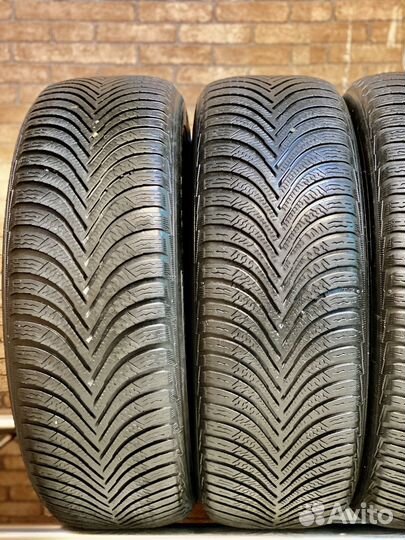 Michelin Alpin 5 215/60 R17